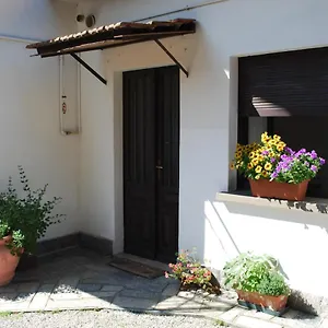  Ferienhaus La Casetta Del Nonno Giampi